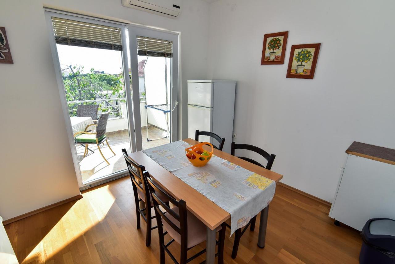 Ferienwohnung Nena Sukošan Exterior foto