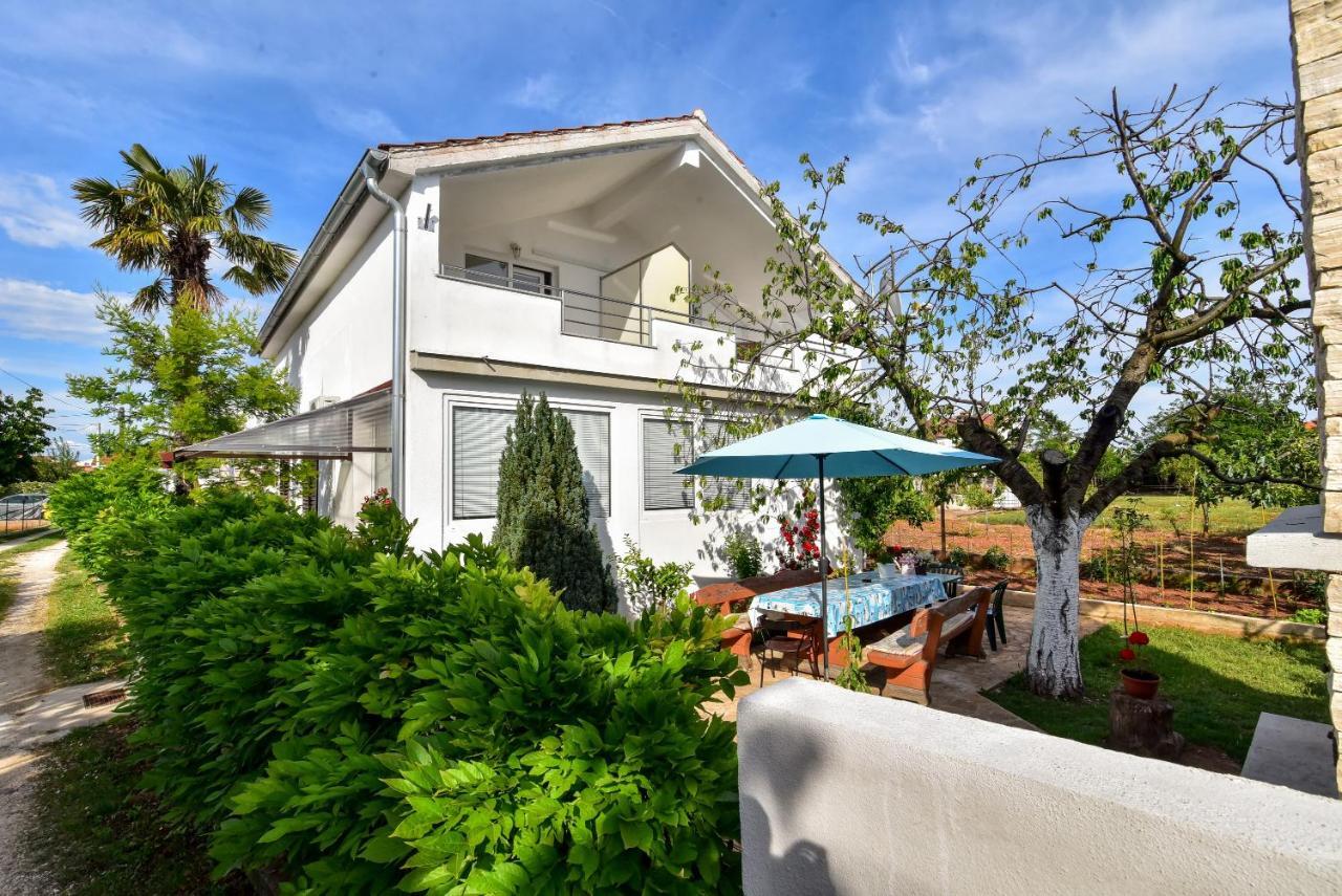 Ferienwohnung Nena Sukošan Exterior foto
